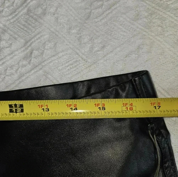 Vince Camuto Faux Leather Pants Sz Large NWT - Picture 4 of 6